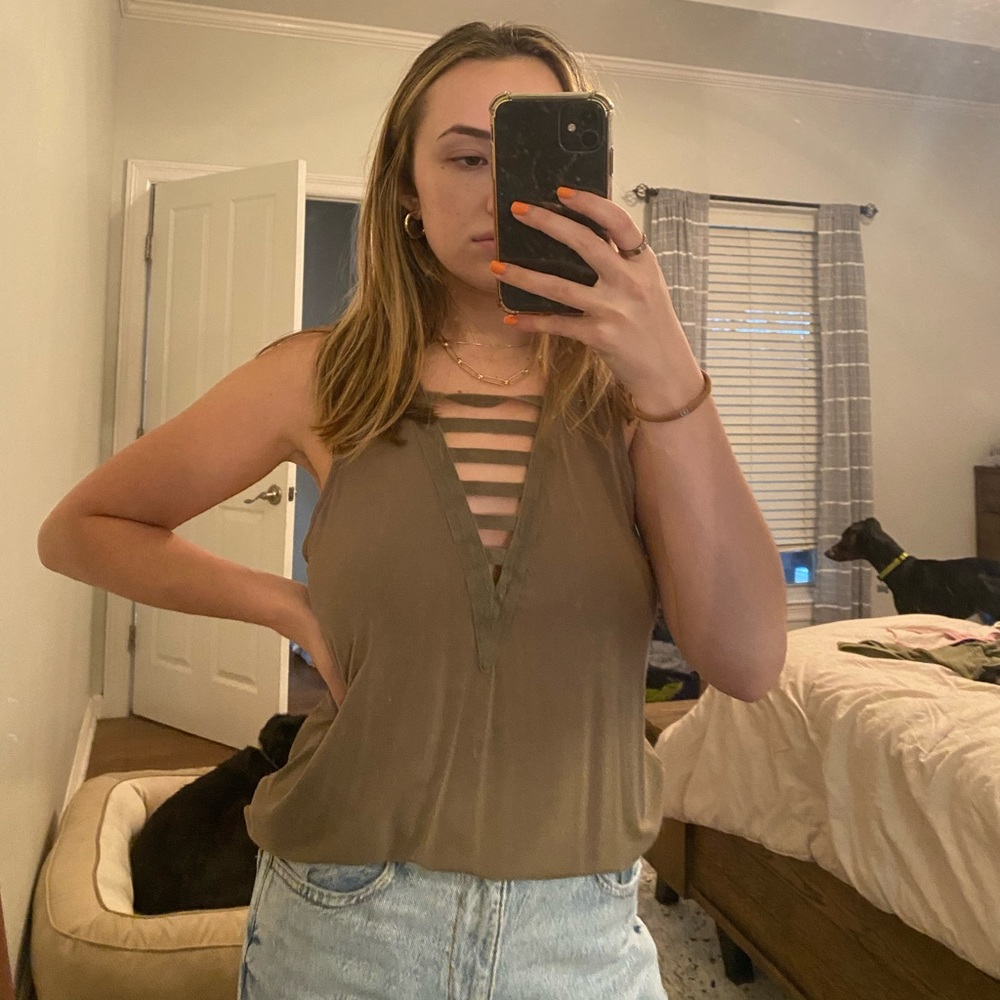 Green vneck top